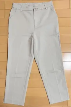 スラックス　ライトグレー