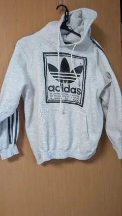 希少　ビンテージ　カナダ製　adidas パーカー