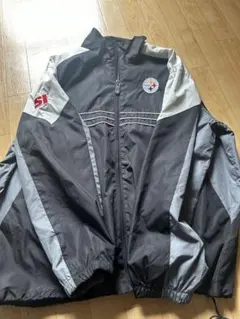 ナイロンジャケット リーボック