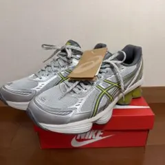 新品未使用　アシックス　gel-kinetic fluent 26cm