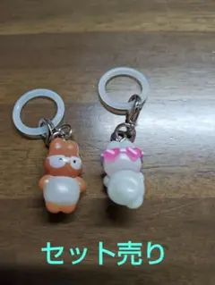 イラストレーターnsn めじるしアクセサリー 日焼け　白うさぎサングラス
