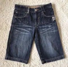 Item thumbnail for item f3e0d578-10b7-480f-80c0-758329c169bc