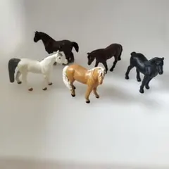馬のフィギュア5体セット