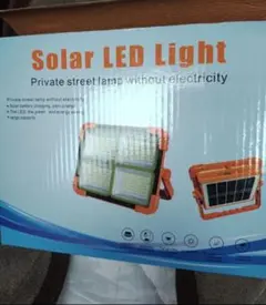 Solar LED Light 充電式 ソーラーライトのサムネイル