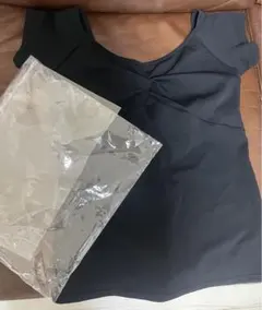 チャコット L フレンチスリーブトップ　ブラック ツイストデザイン レオトップのサムネイル
