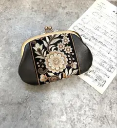 親子がま口ミニ財布　オリーブブラウン×インド刺繍リボン