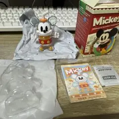 ポップマートDisney Mickey Mouse フィギュア