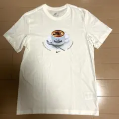 NIKE Cafe SWOOSH Tシャツ