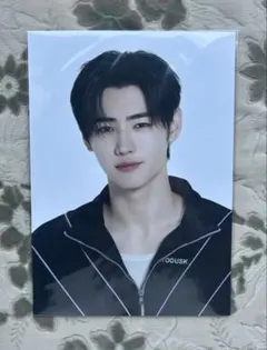 Item thumbnail for item a86e56b1-71c1-4313-bc8f-213fda20692b