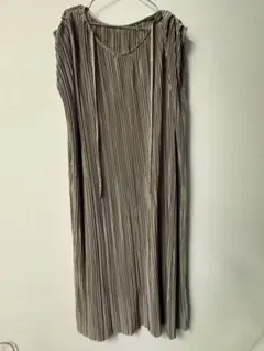 Item thumbnail for item 6c4792e5-1ce6-493f-ac83-392ab86cc970