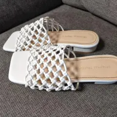 Oriental Traffic 編み込みホワイトサンダル使用品М