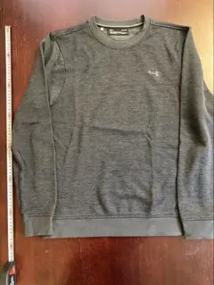 Under Armour グレー スウェット L