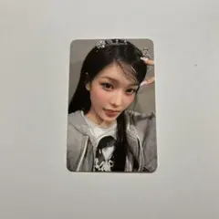 illit イロハ bomb shopee kpopmerch 限定 トレカ A ILLIT bomb STUDIO CHOOM 特典 トレカ イロハの通販 by アトム