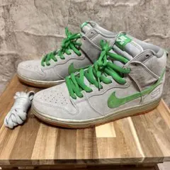 Item thumbnail for item 152e3beb-ddc4-499b-852f-949c7a92b792