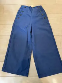 未使用品！a.v.vワイドパンツ　ブルー　150