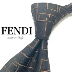 極美品】 FENDI ネクタイ ズッカ柄 グレー イタリア製 お洒落 定番