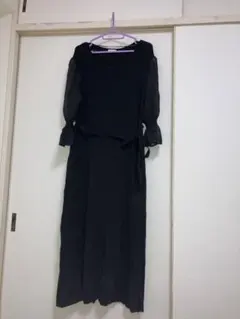 黒 長袖 ロングワンピース ウエストリボン付き