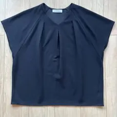 GREEN LABEL RELAXING ブラックフレンチスリーブトップス