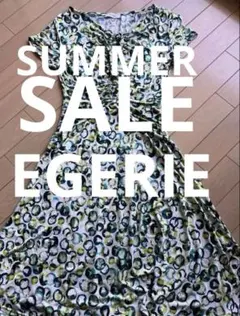 EGERIE ホワイト×グリーン半袖ひざ丈ワンピースのサムネイル