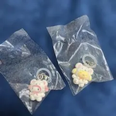 サンリオ ふわふわスノー めじるしアクセサリー 2個セット
