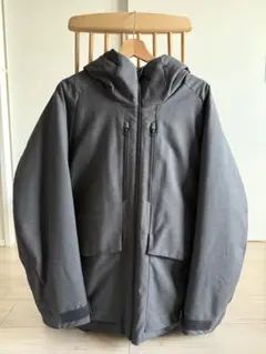 UNIQLO ハイブリッドダウンパーカ　Lサイズ