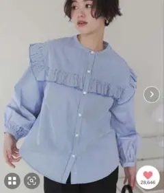 【美品】フリル ブラウス　titivate ボリュームスリーブ青ストライプ