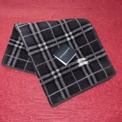 バーバリータオルハンカチ　チェックホースマーク刺繍　男女兼用　新品