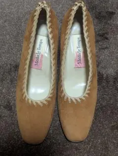 Item thumbnail for item a5a0cbea-31ff-4cee-be38-7b772632f83c