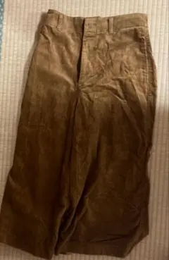 ユニクロ　コーデュロイパンツ茶色ブラウン