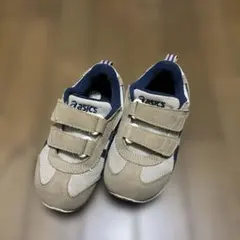 Item thumbnail for item 23bf942c-59ca-4a1a-ad64-33c1f685f8e7