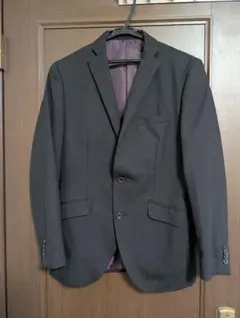 紫 スーツ