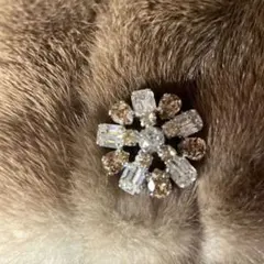 値下げ！foxeyブテック購入　プロ—チ　24840円☆。・