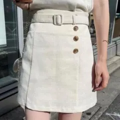 NICE CLAUPのボタンハイウエストスカート