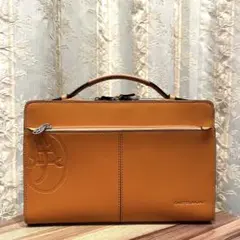 ✨人気✨CASTELBAJAC カステルバジャック セカンドバッグ トリエ 本革のサムネイル