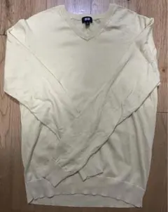 ユニクロ　セーター⭐︎