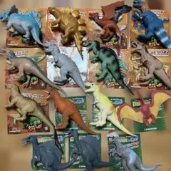金色トリケラトプス 恐竜&co.DINOSAURS&co.ビッグ - メルカリ