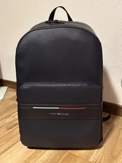 トミーフィルフィガー　本革　リュック　ネイビー