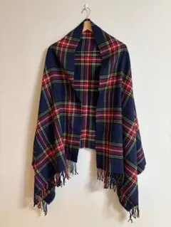 ネイビーとレッドのチェック柄マフラー