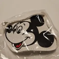ディズニー　シークレット　フェイスポーチ　ミッキー