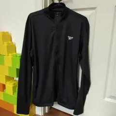 Reebok ブラック 長袖ラッシュガード
