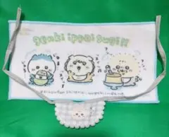 ちいかわベビートレーディングミニよだれかけミニタオルハンカチ　ラッコセット
