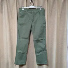 オリーブグリーン チノパン
