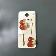 ヘアクリップ　ヘアピンさくらんぼ　チェリー