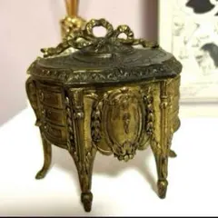 Item thumbnail for item 3ba090cc-98bc-4ed5-bf9b-7485c95a78f5