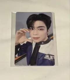 ゼベワン zb1 7万ウォン 購入特典 トレカ ゴヌク