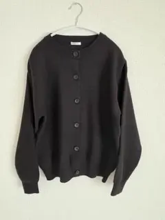 美品 CINEMA CLUB ラメ入りブラック カーディガン 長袖