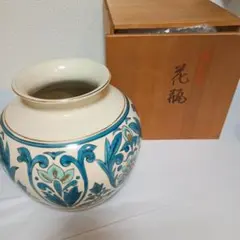 Item thumbnail for item 5e95b0d1-55d3-4c96-953f-06a6c3d27656