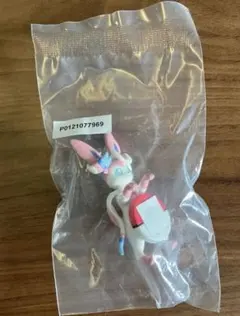 ポケモン 一番くじ F賞 街歩きちらりんフレンズ 　ニンフィア