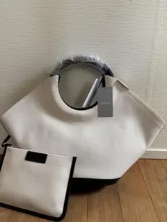 HEREUへリューIENA バッグのサムネイル