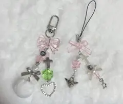 ビーズキーホルダー コレクトブック ピンク y2k